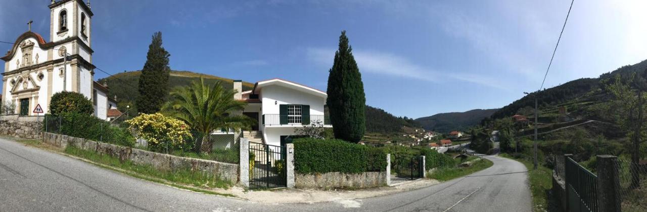 Villa Casa Largo Da Igreja Teixeira Exterior foto